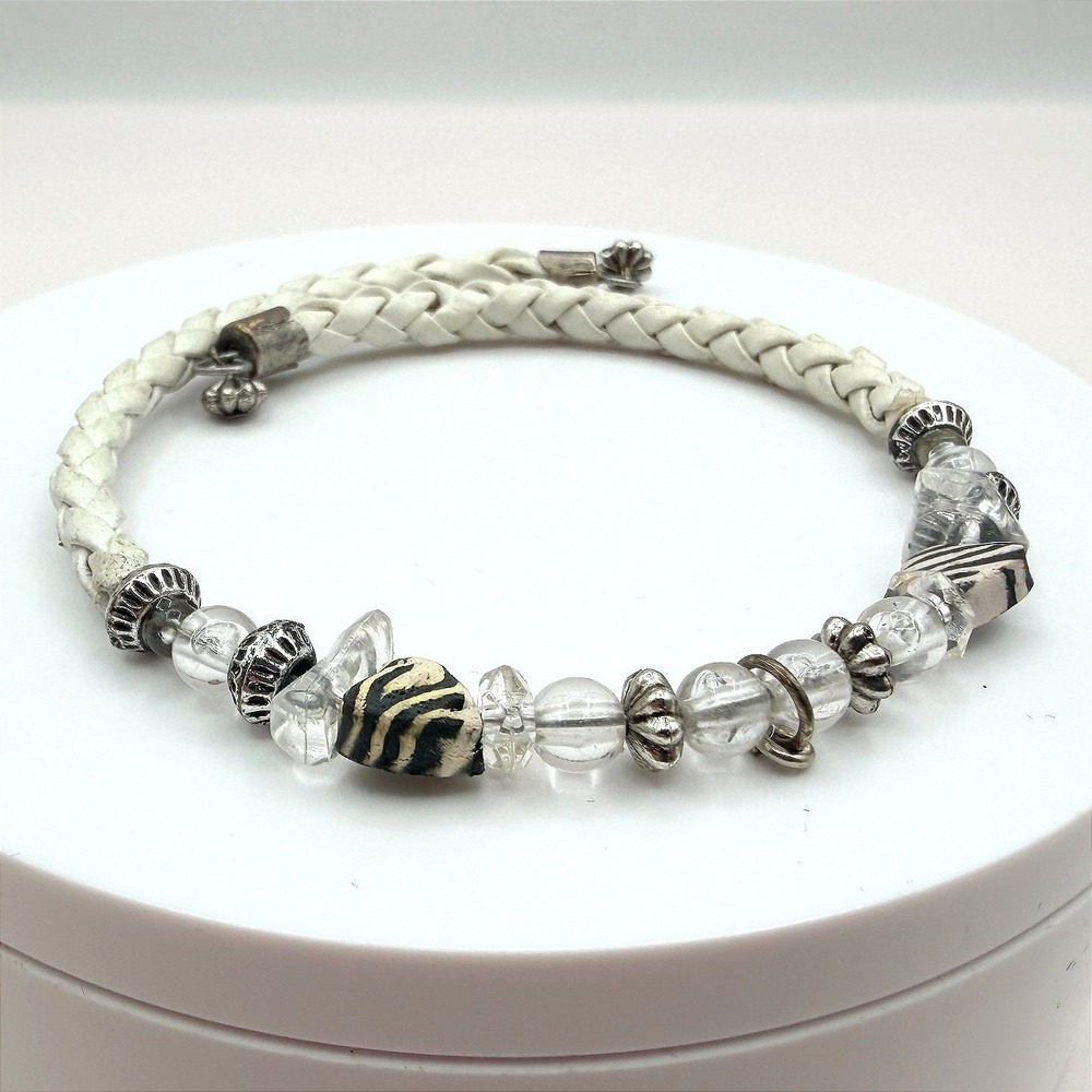Vintage Y2K Silver Tone White Braided Leather Bracelet Beaded Zebra Stripe Charm